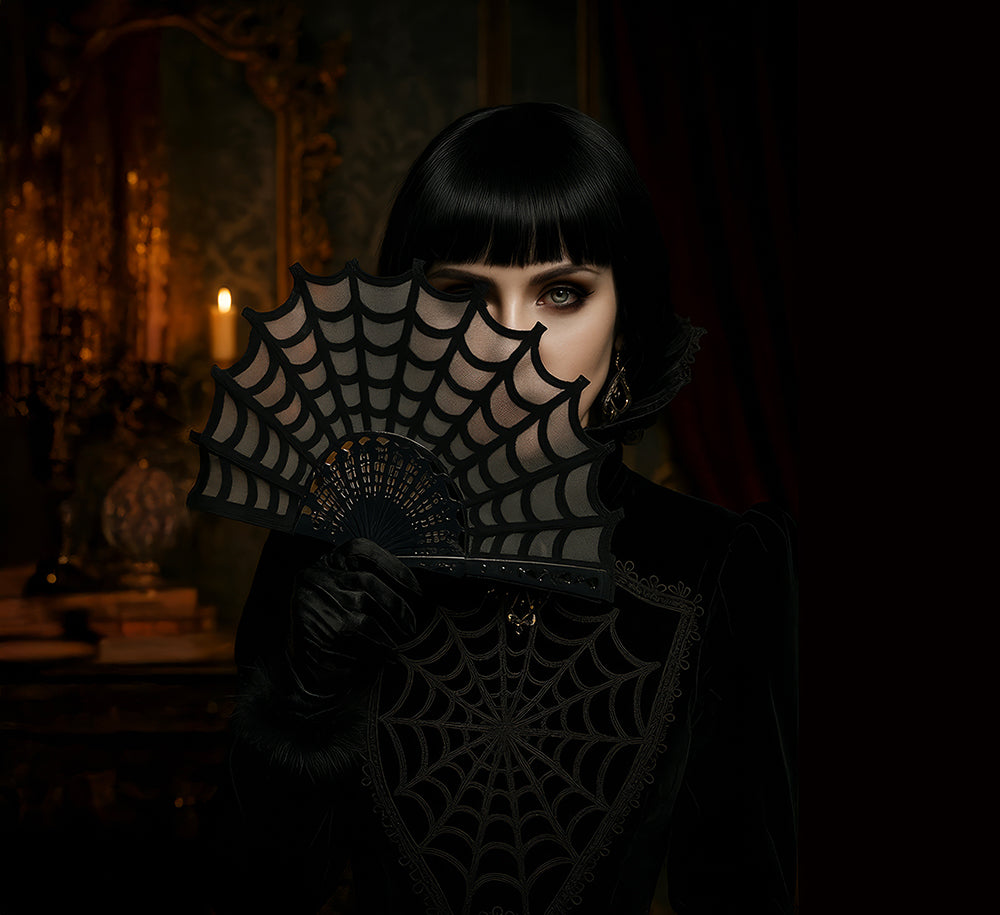 Ventaglio Gotico Nero con Ragnatela